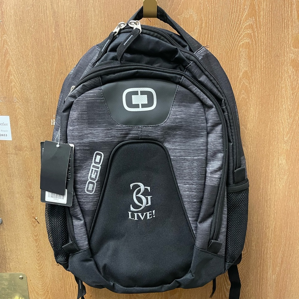 Brand New With Tags Ogio Backpack, Gray and Black